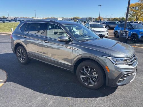 2023 Volkswagen Tiguan 2.0T SE 4MOTION