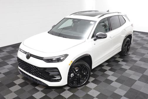 2026 Volkswagen Tiguan 2.0T SE R-Line Black 4MOTION