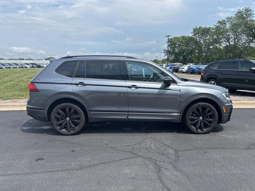 2021 Volkswagen Tiguan 2.0T SE R-Line Black 4MOTION