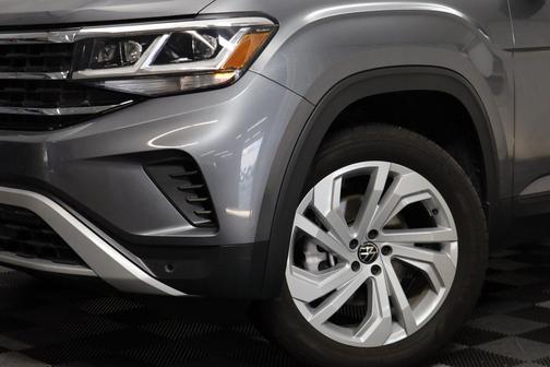 2023 Volkswagen Atlas 3.6L SE w/Technology