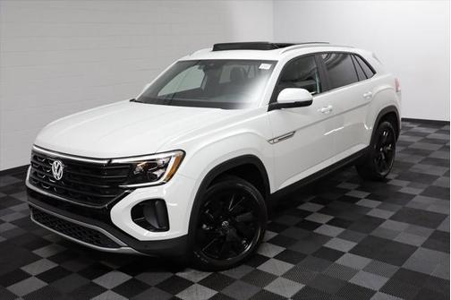 2025 Volkswagen Atlas Cross Sport 2.0T SE w/Technology 4MOTION