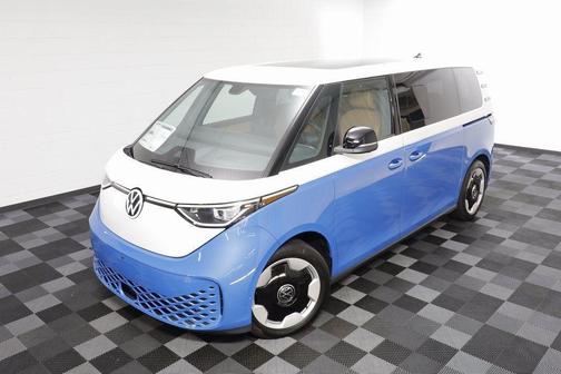 2025 Volkswagen ID. Buzz Pro S Plus with 4MOTION