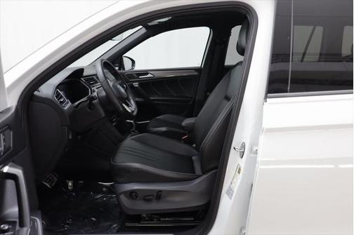 2022 Volkswagen Tiguan 2.0T SE R-Line Black 4MOTION