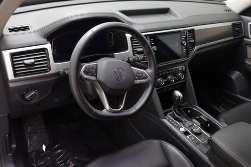 2023 Volkswagen Atlas 2.0T SE w/Technology 4MOTION