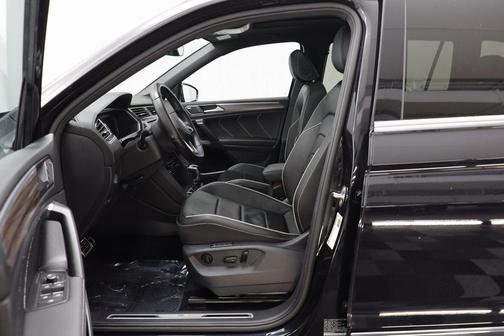 2022 Volkswagen Tiguan 2.0T SEL R-Line 4MOTION