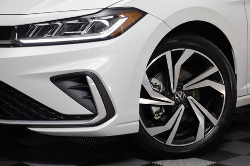 2025 Volkswagen Jetta 1.5T SEL