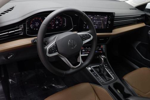 2025 Volkswagen Jetta 1.5T SEL