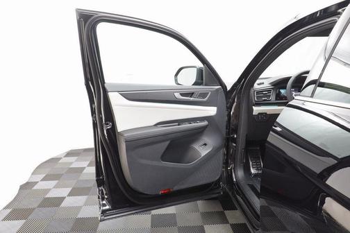 2026 Volkswagen Atlas Cross Sport 2.0T SEL Premium