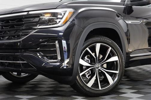 2026 Volkswagen Atlas Cross Sport 2.0T SEL Premium