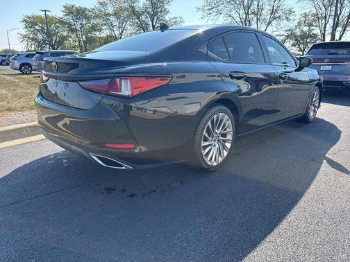2019 Lexus ES 350 Luxury