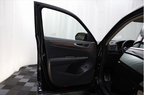 2025 Volkswagen Atlas 2.0T SEL Premium R-Line 4MOTION