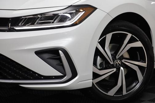 2026 Volkswagen Jetta 1.4T SEL