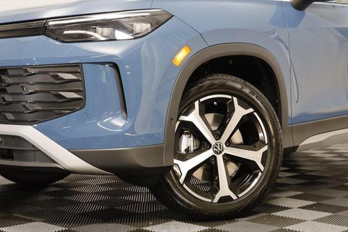 2025 Volkswagen Tiguan 2.0T SE 4MOTION