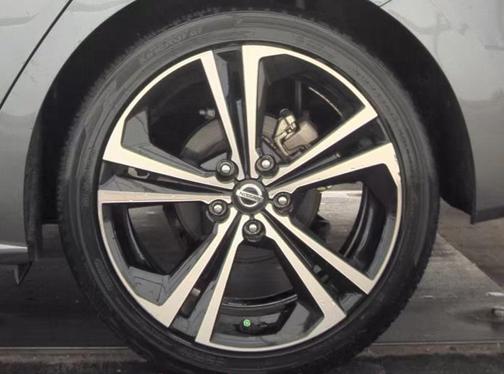 2020 Nissan Sentra SR