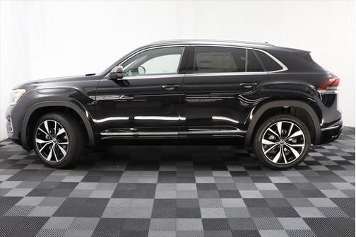 2025 Volkswagen Atlas 2.0T SE w/Technology 4MOTION