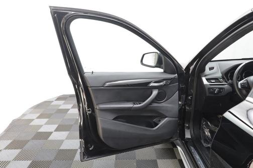 2019 BMW X1 xDrive28i