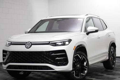 2026 Volkswagen Tiguan 2.0T SEL R-Line 4MOTION