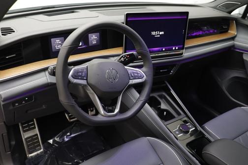 2026 Volkswagen Tiguan 2.0T SEL R-Line 4MOTION