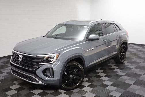 2026 Volkswagen Atlas Cross Sport 2.0T SE w/Technology 4MOTION