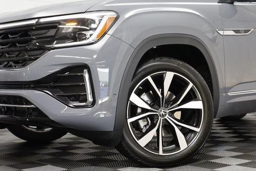 2026 Volkswagen Atlas 2.0T SEL Premium R-Line 4MOTION