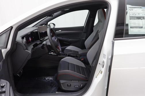 2025 Volkswagen Golf GTI 2.0T SE DSG