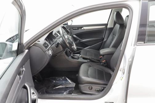 2015 Volkswagen Passat 1.8T S