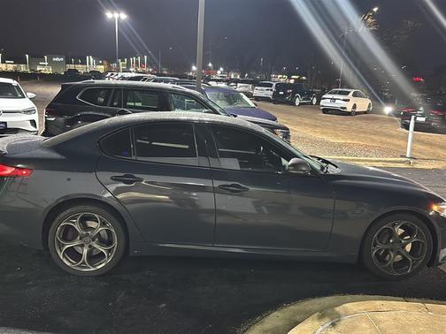 2019 Alfa Romeo Giulia Ti Sport
