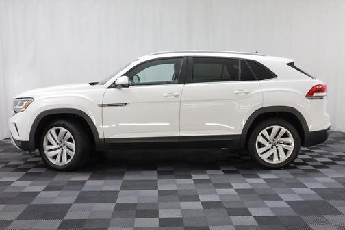 2022 Volkswagen Atlas Cross Sport 3.6L V6 SE w/Technology