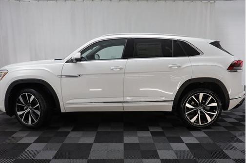 2025 Volkswagen Atlas Cross Sport 2.0T SEL Premium