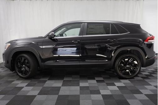 2025 Volkswagen Atlas Cross Sport 2.0T SE w/Technology 4MOTION
