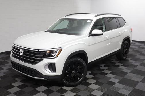 2026 Volkswagen Atlas 2.0T SE w/Technology 4MOTION