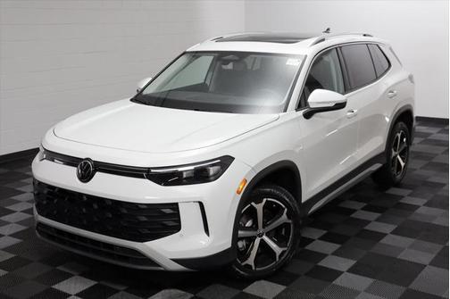 2025 Volkswagen Tiguan 2.0T SE 4MOTION