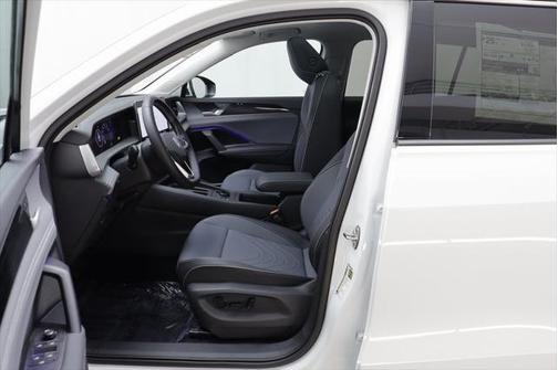 2025 Volkswagen Tiguan 2.0T SE 4MOTION
