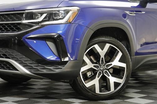 2023 Volkswagen Taos 1.5T SEL