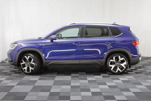 2023 Volkswagen Taos 1.5T SEL