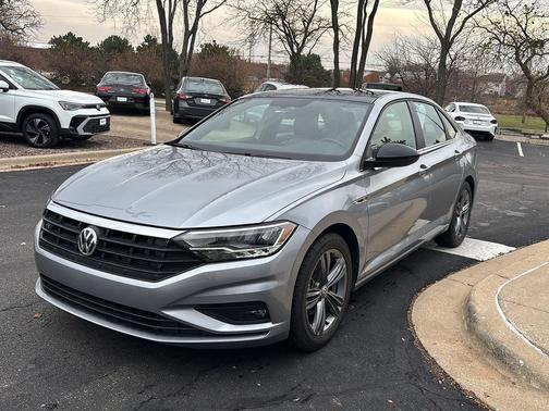 2021 Volkswagen Jetta 1.4T R-Line