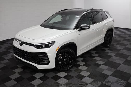 2025 Volkswagen Tiguan 2.0T SE R-Line Black 4MOTION