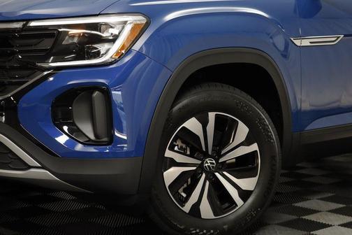 2026 Volkswagen Atlas Cross Sport 2.0T SE