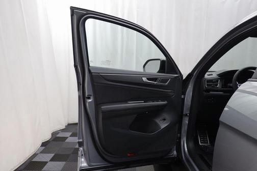 2026 Volkswagen Atlas Cross Sport 2.0T SEL