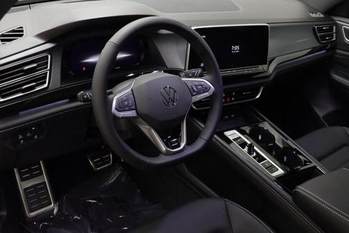 2026 Volkswagen Atlas Cross Sport 2.0T SEL