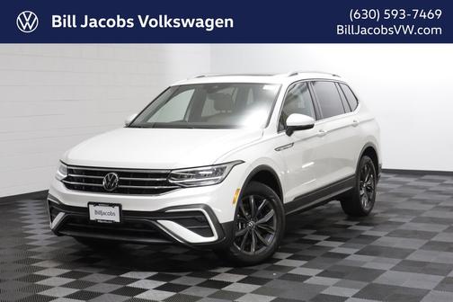 Opal White Pearl Effect 2023 Volkswagen Tiguan 2.0T SE