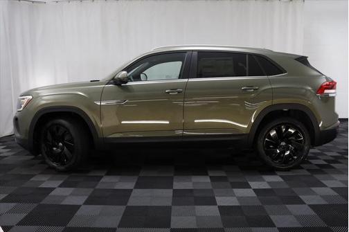 2025 Volkswagen Atlas Cross Sport 2.0T SE w/Technology 4MOTION