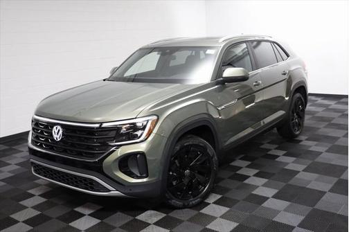 2025 Volkswagen Atlas Cross Sport 2.0T SE w/Technology 4MOTION