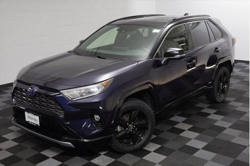2019 Toyota RAV4 Hybrid SE