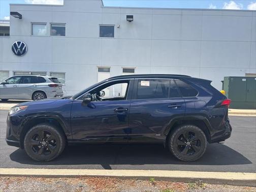 2019 Toyota RAV4 Hybrid SE
