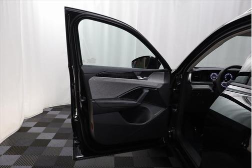 2025 Volkswagen Tiguan 2.0T S 4MOTION
