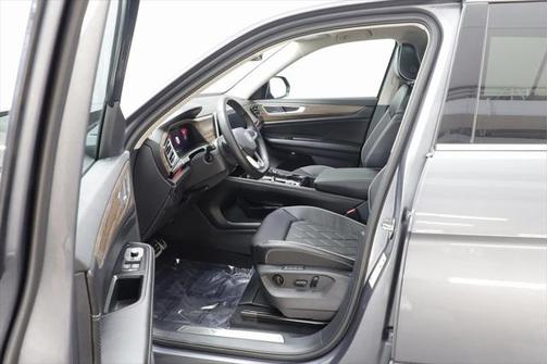 2024 Volkswagen Atlas 2.0T SEL Premium R-Line 4MOTION