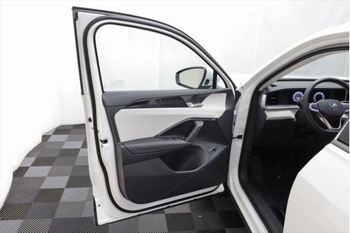 2025 Volkswagen Tiguan 2.0T SE 4MOTION