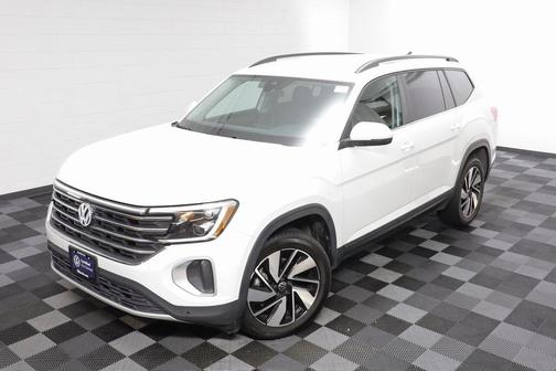 2024 Volkswagen Atlas 2.0T SE w/Technology 4MOTION