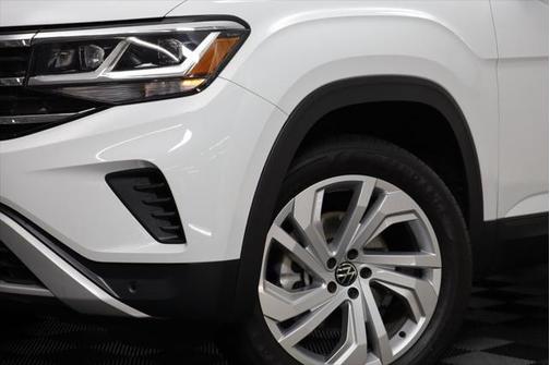 2022 Volkswagen Atlas 3.6L SE w/Technology